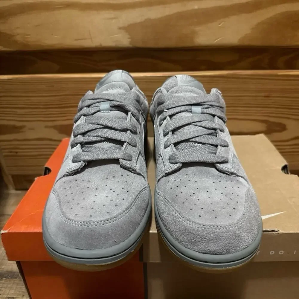 2005 Nike dunk Low Medium Grey White Gum Bottom Suede Vintage 311730-011 Sz 10.5